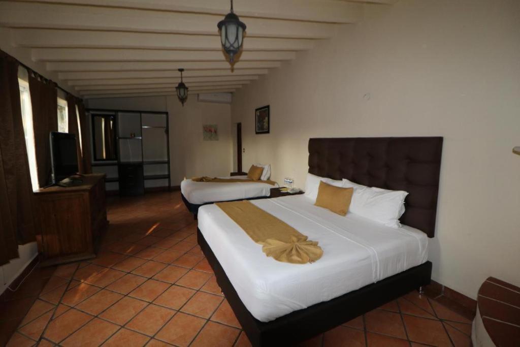 Casa Maria Emilia Hotel Cuernavaca Eksteriør billede