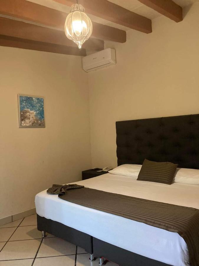 Casa Maria Emilia Hotel Cuernavaca Eksteriør billede